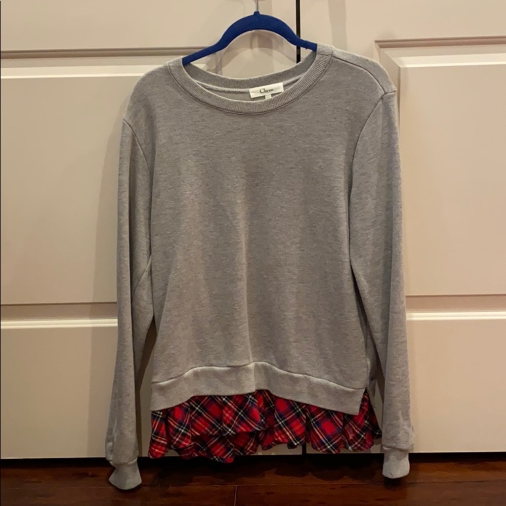 Gray sweatshirt with plaid ruffle